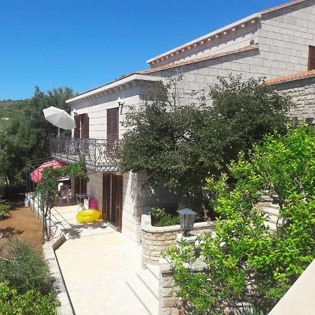 Apartments And Rooms By The Sea Puntinak, Brac - 12255 Selca  Екстериор снимка