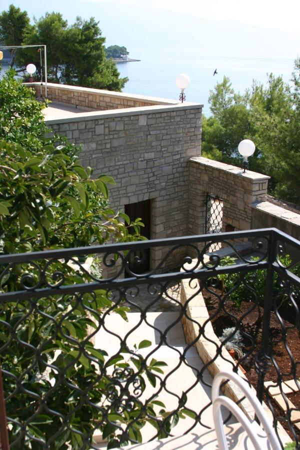 Apartments And Rooms By The Sea Puntinak, Brac - 12255 Selca  Екстериор снимка
