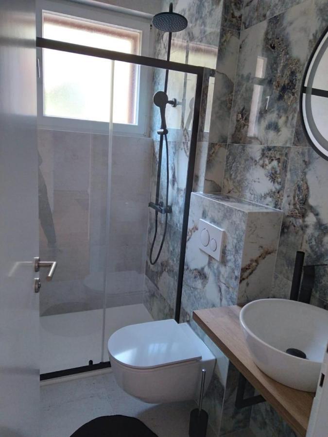 Apartments And Rooms By The Sea Puntinak, Brac - 12255 Selca  Екстериор снимка