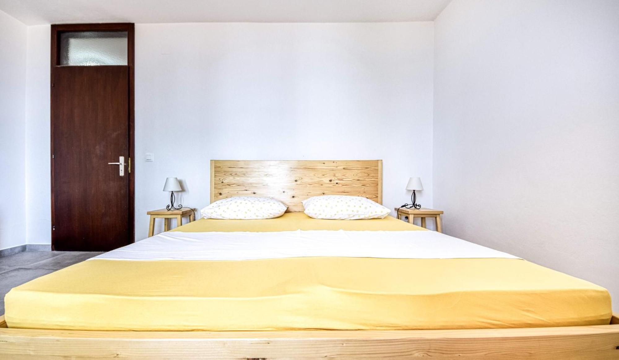 Apartments And Rooms By The Sea Puntinak, Brac - 12255 Selca  Стая снимка